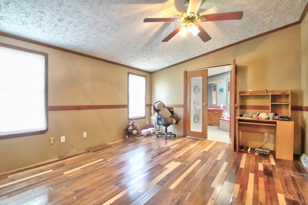 2792 Highway 1223 Corbin KY 40701