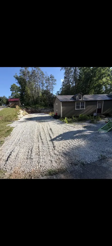 109 Colleen Drive Burnside KY 41519