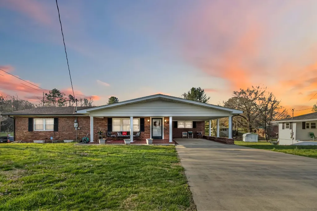511 Moore Road Williamsburg KY 40769