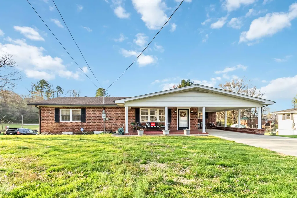 511 Moore Road Williamsburg KY 40769