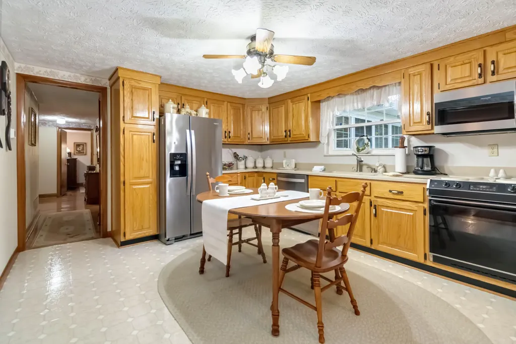 511 Moore Road Williamsburg KY 40769