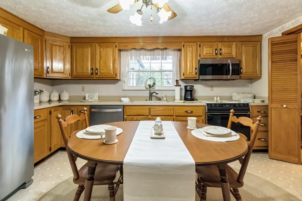 511 Moore Road Williamsburg KY 40769