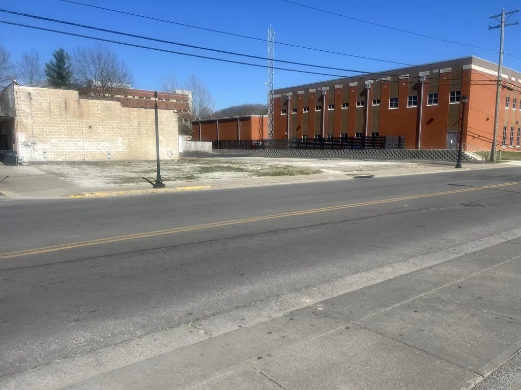 315 W Main Street Morehead KY 40351