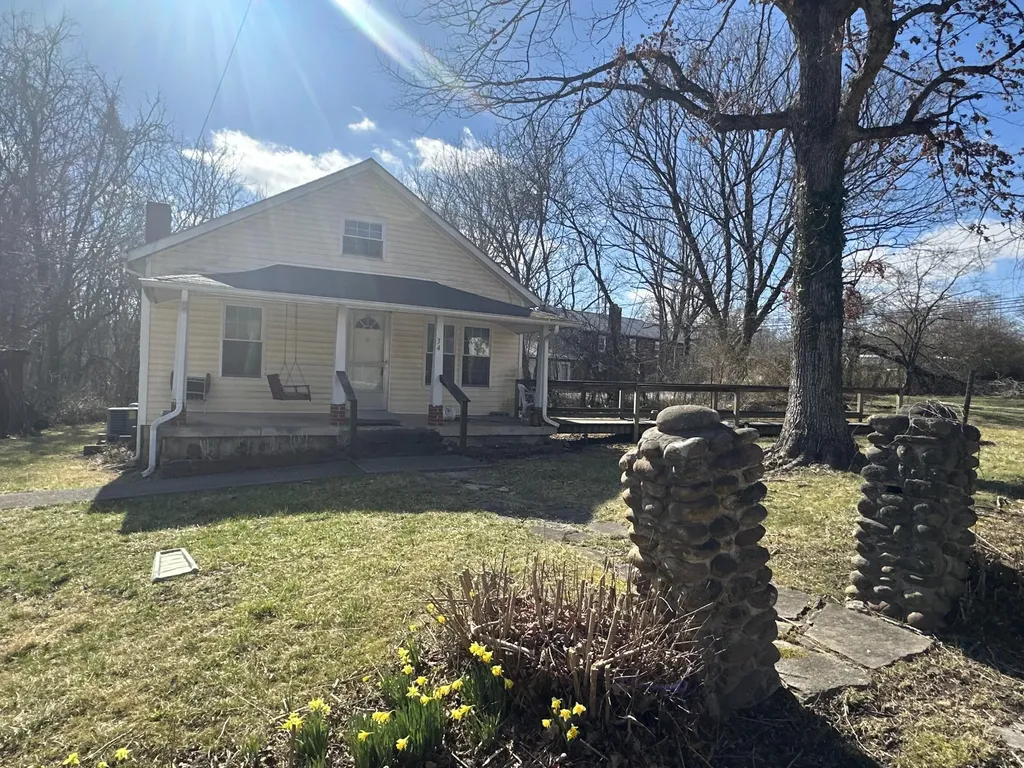 34 Bridge Fork Road Whitley City KY 42653