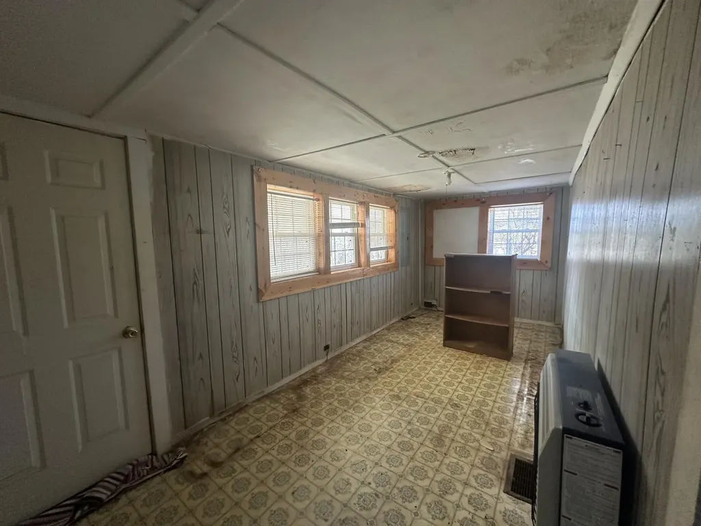 34 Bridge Fork Road Whitley City KY 42653