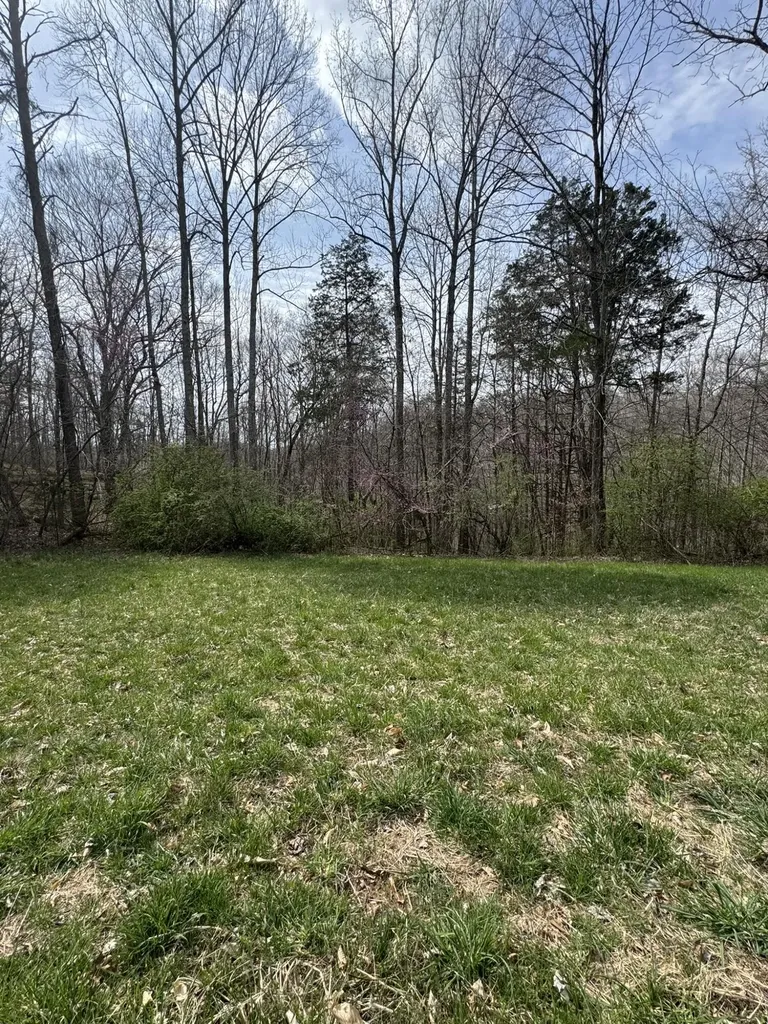 17 Anchor Way Jamestown KY 42629