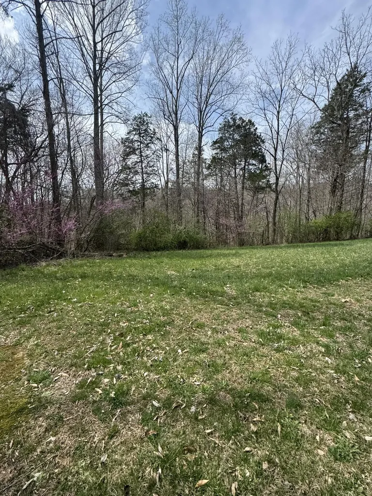 17 Anchor Way Jamestown KY 42629