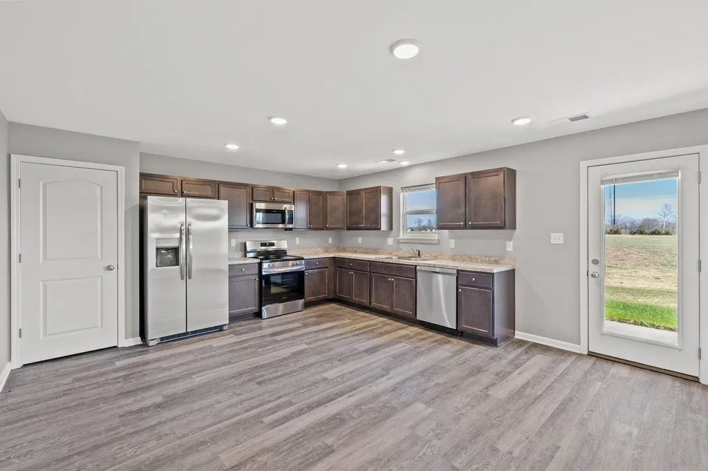 6088 Arbor Wds Way Richmond KY 40475