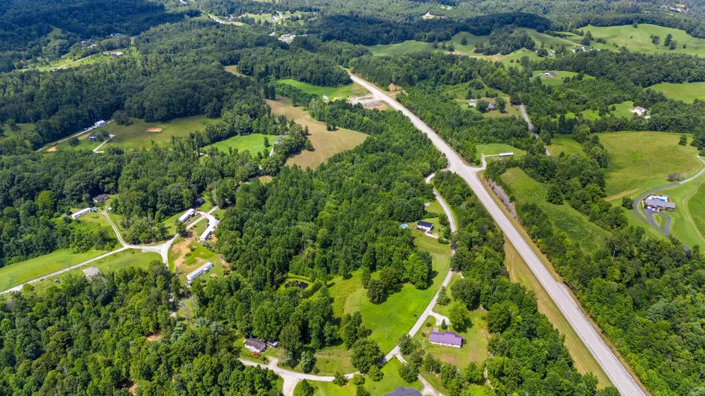 4737 Ky-11 Beattyville KY 41311