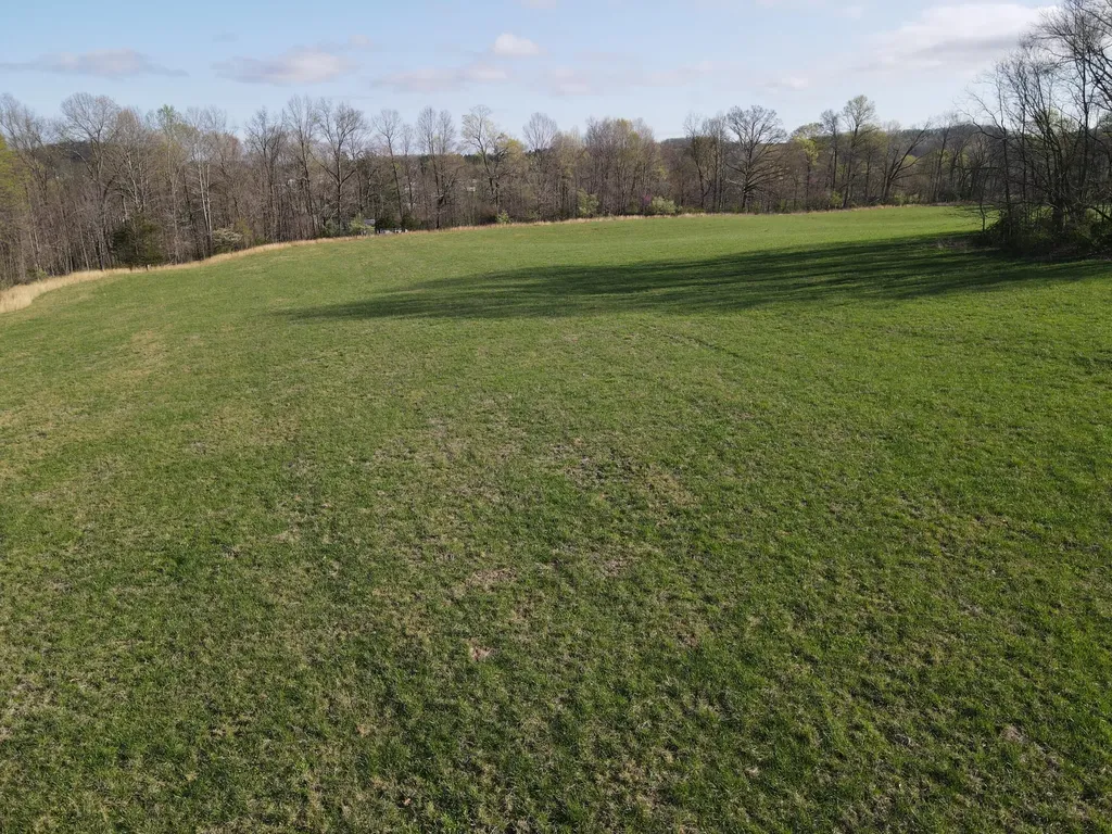 999 Spiro Road Mt Vernon KY 40456