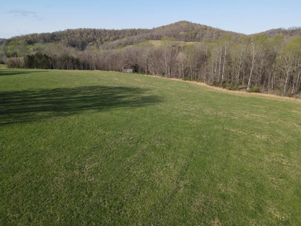 999-A Spiro Road Mt Vernon KY 40456