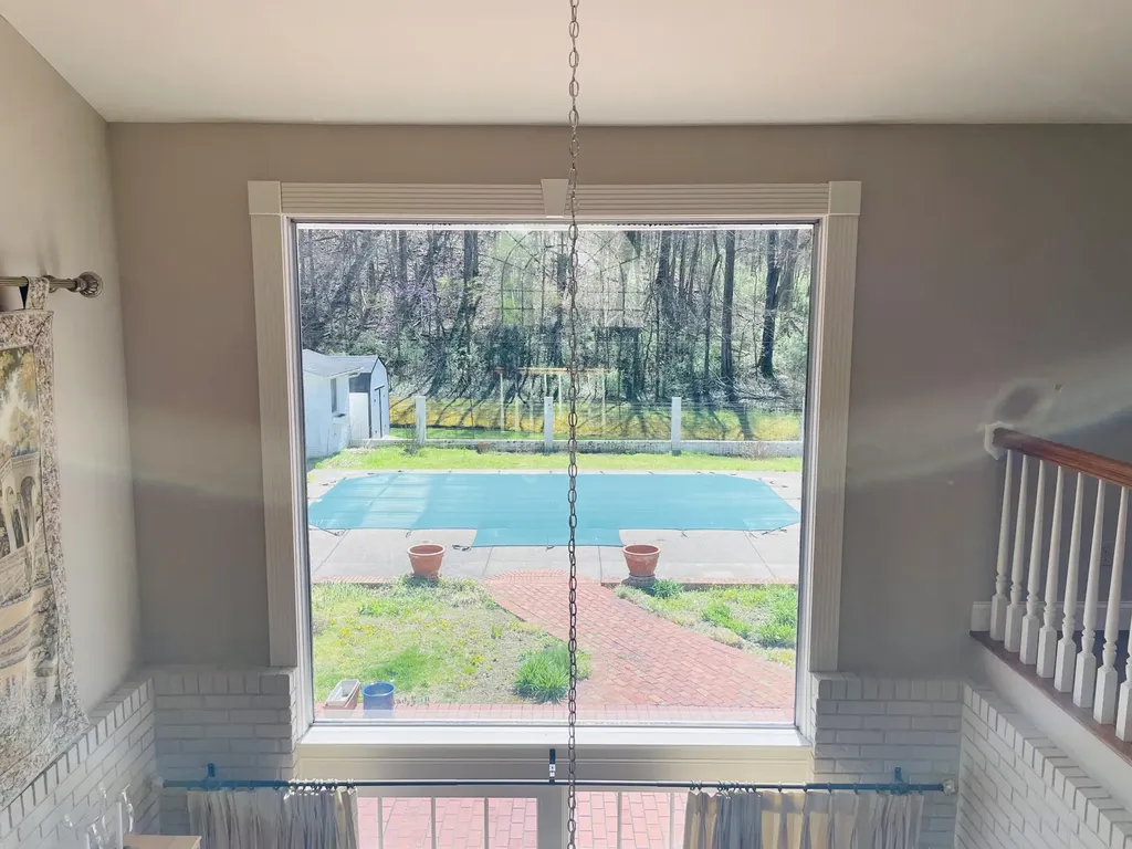 310 Sunny Brook Lane Heidrick KY 40949