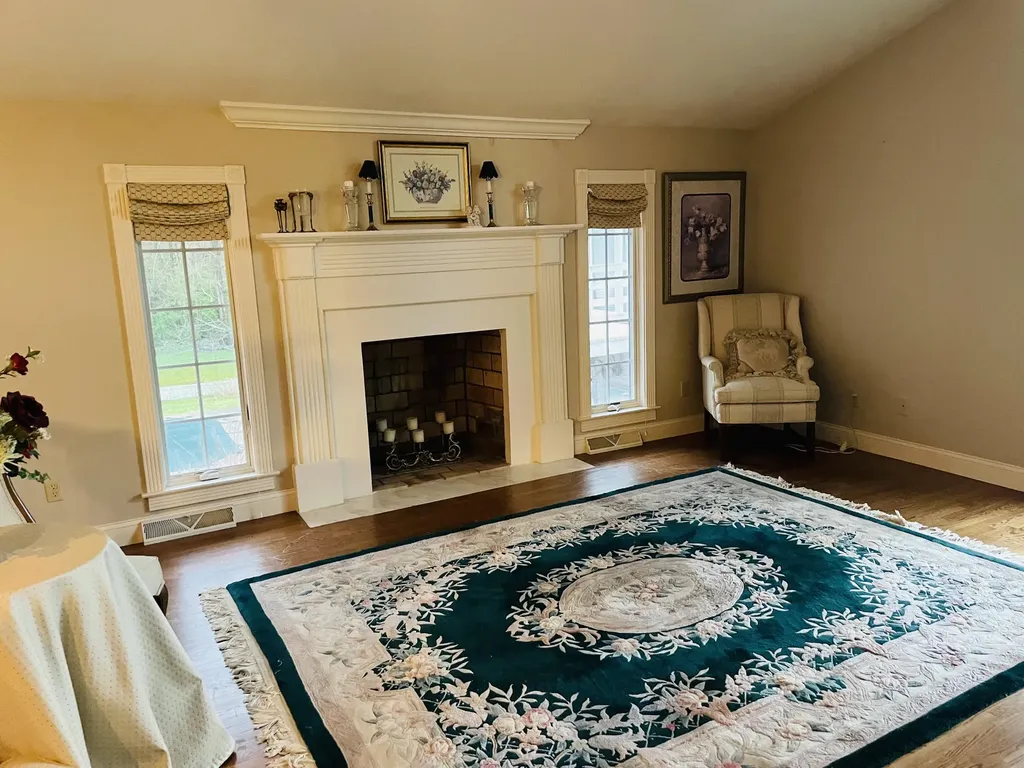 310 Sunny Brook Lane Heidrick KY 40949
