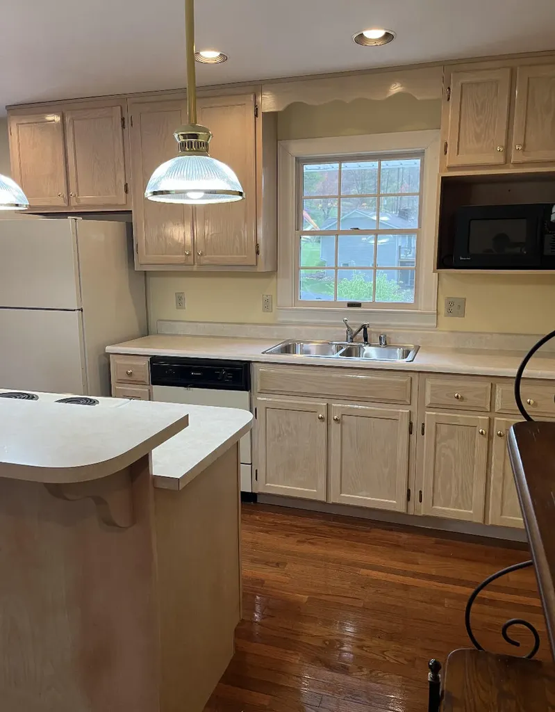 310 Sunny Brook Lane Heidrick KY 40949