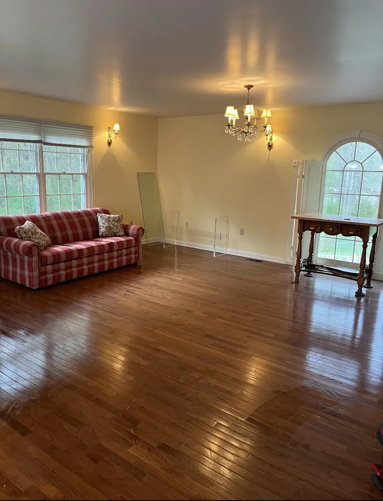 310 Sunny Brook Lane Heidrick KY 40949