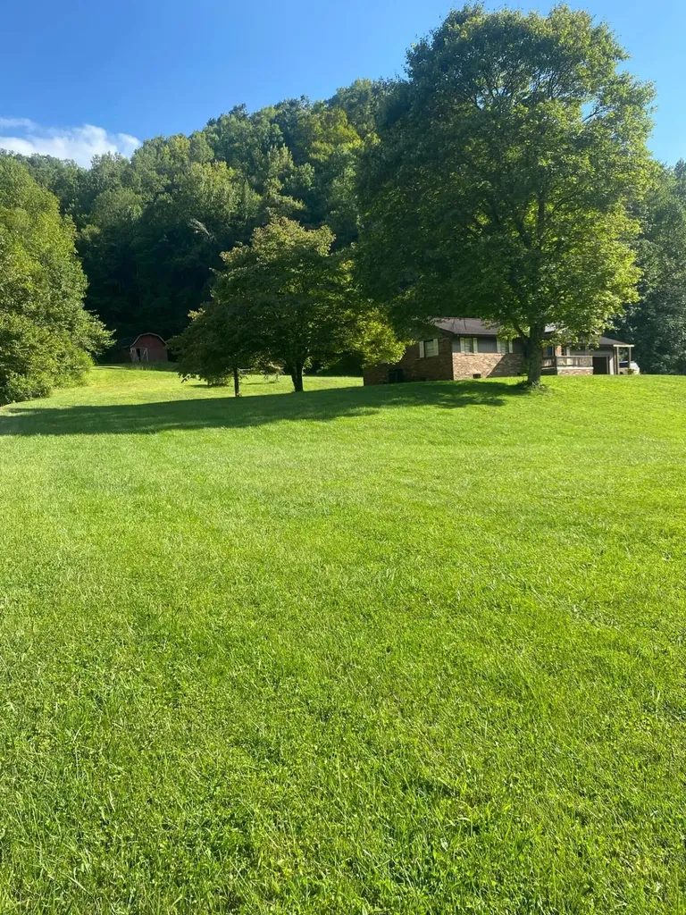 9010 Highway 421 Manchester KY 40962
