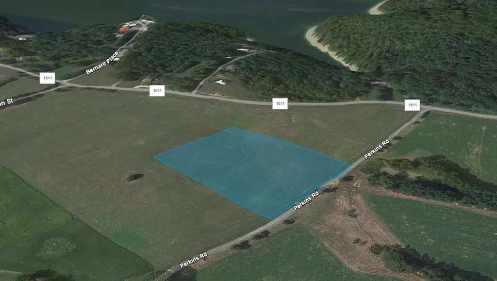 Lot 117 Edgewater Subdivision Russell Springs KY 42642