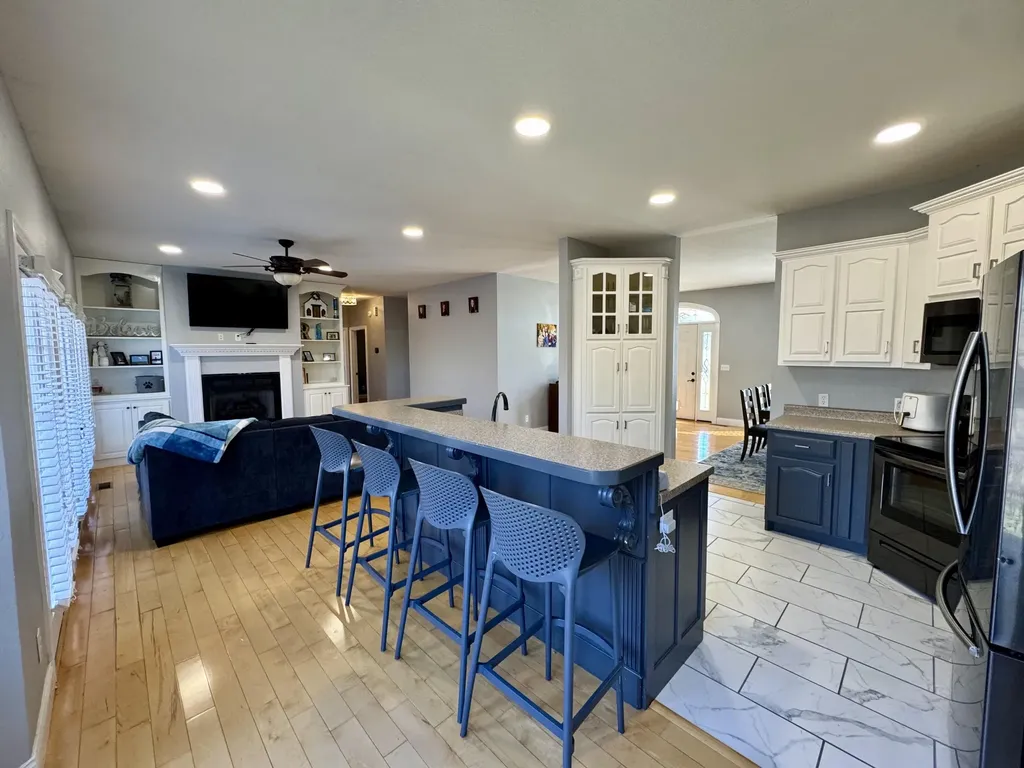 192 Pond View Drive Strunk KY 42649