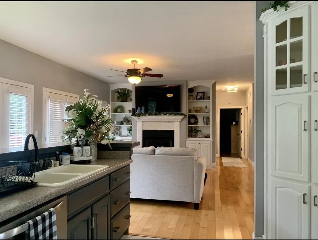 192 Pond View Drive Strunk KY 42649