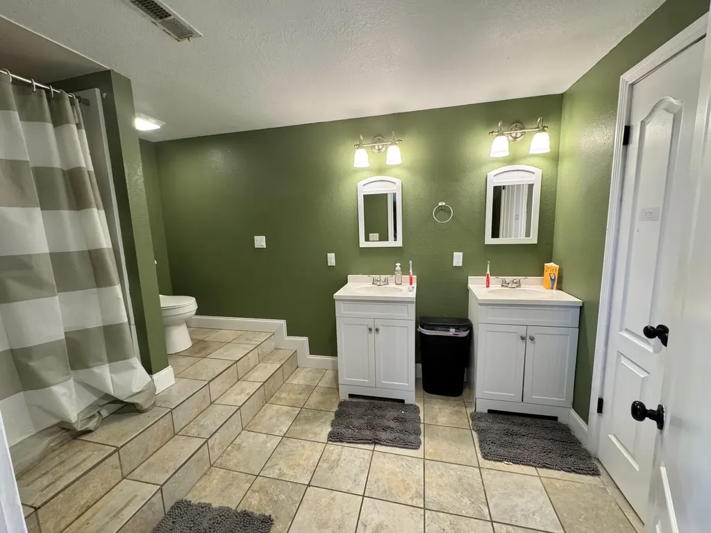 192 Pond View Drive Strunk KY 42649