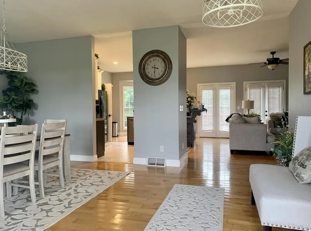192 Pond View Drive Strunk KY 42649