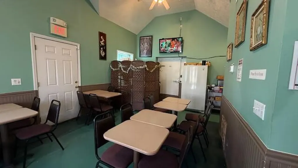 221 N Broadway Georgetown KY 40324