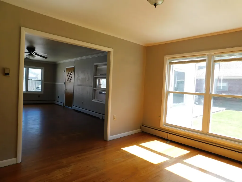 101 Dizney Evarts KY 40828
