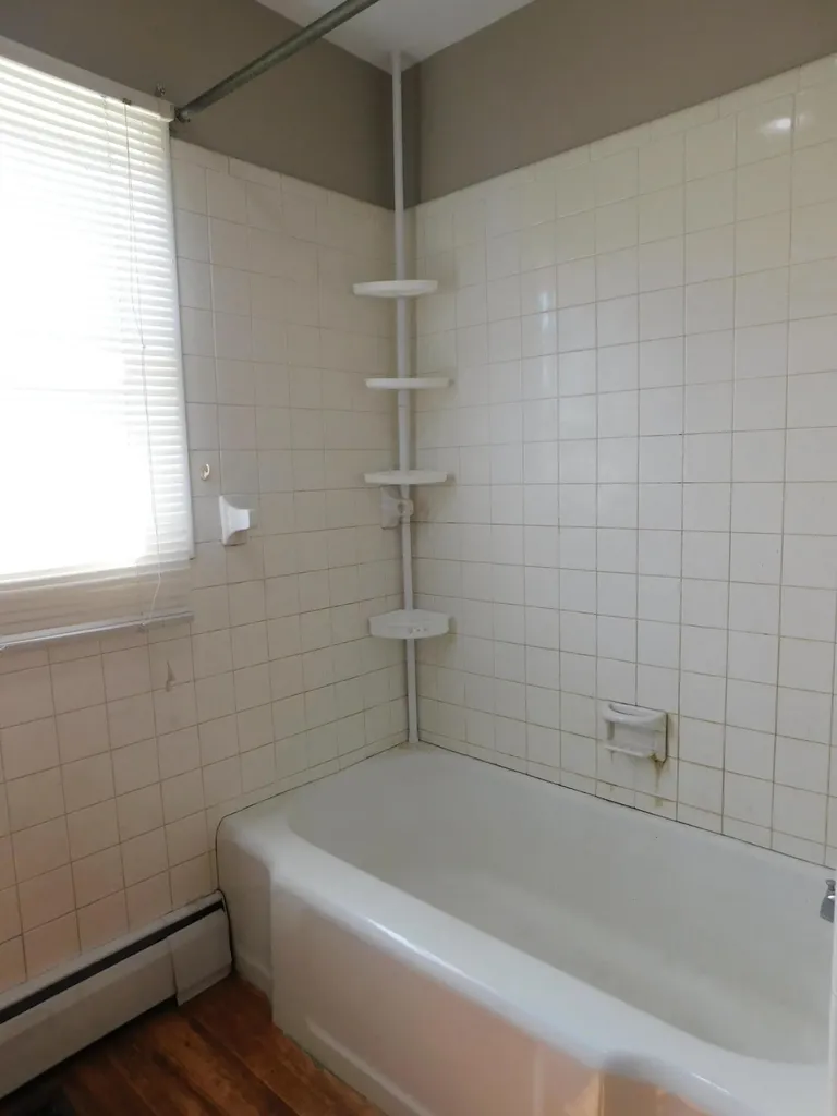 101 Dizney Evarts KY 40828