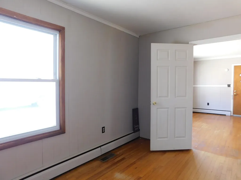 101 Dizney Evarts KY 40828