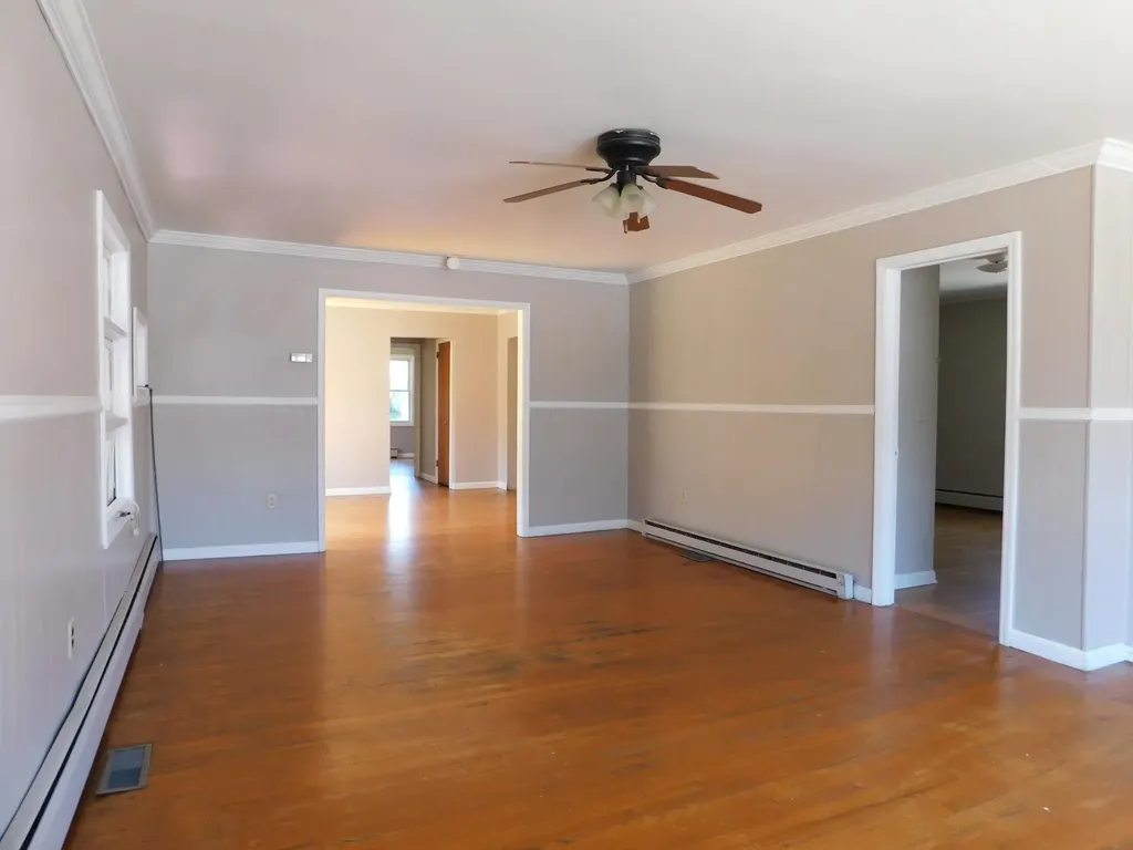 101 Dizney Evarts KY 40828