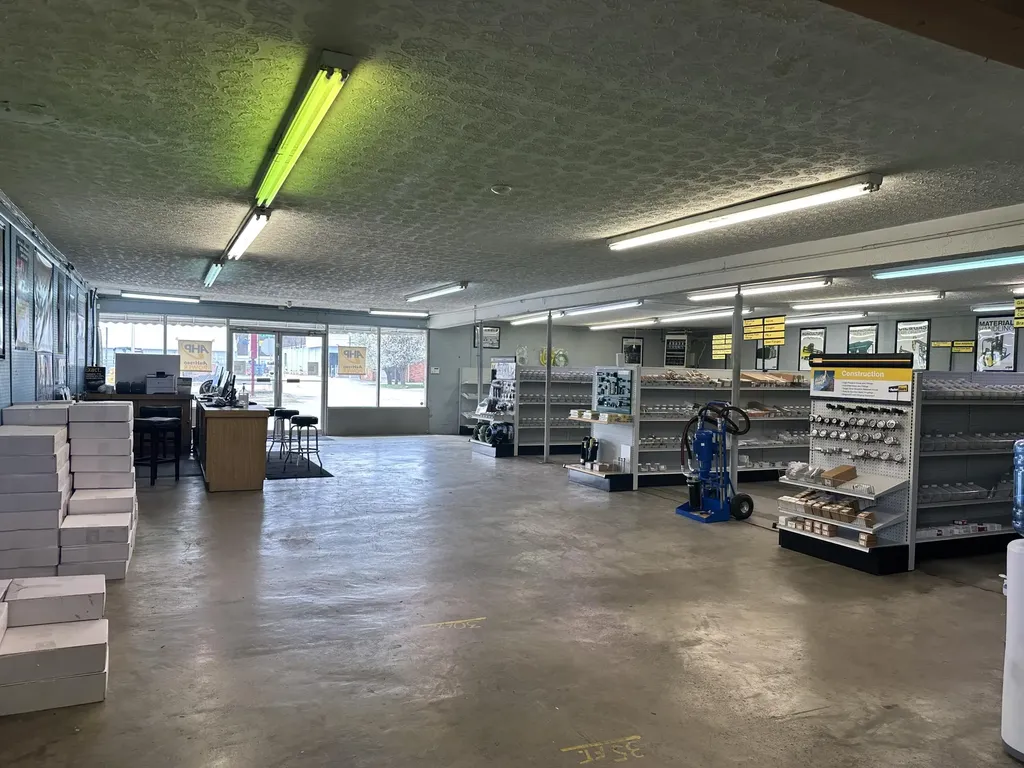 2201 S Main Street Corbin KY 40701