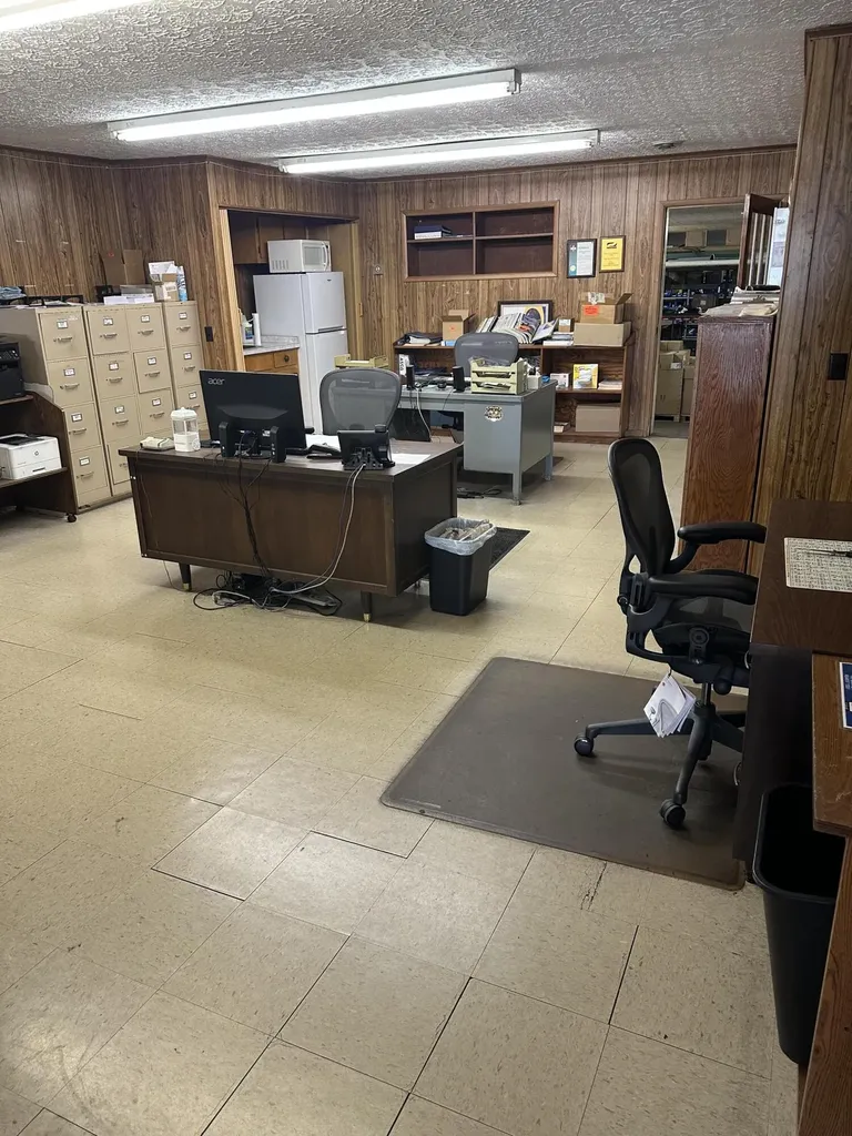 2201 S Main Street Corbin KY 40701