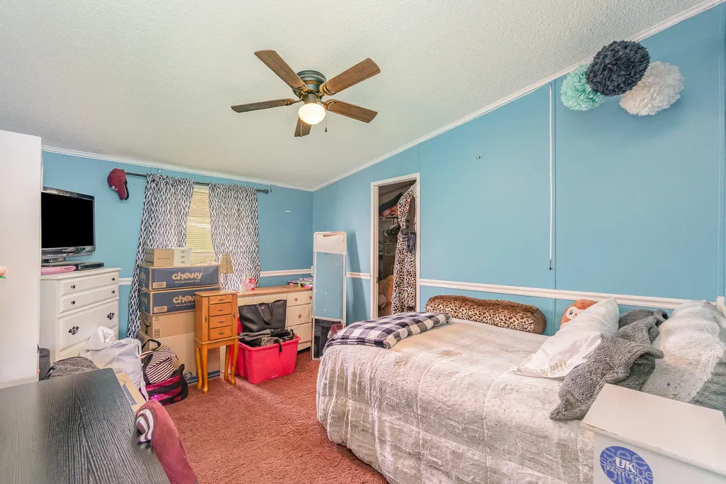 374 N Middletown Road Winchester KY 40391