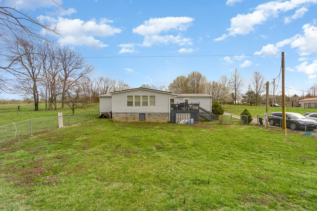 374 N Middletown Road Winchester KY 40391