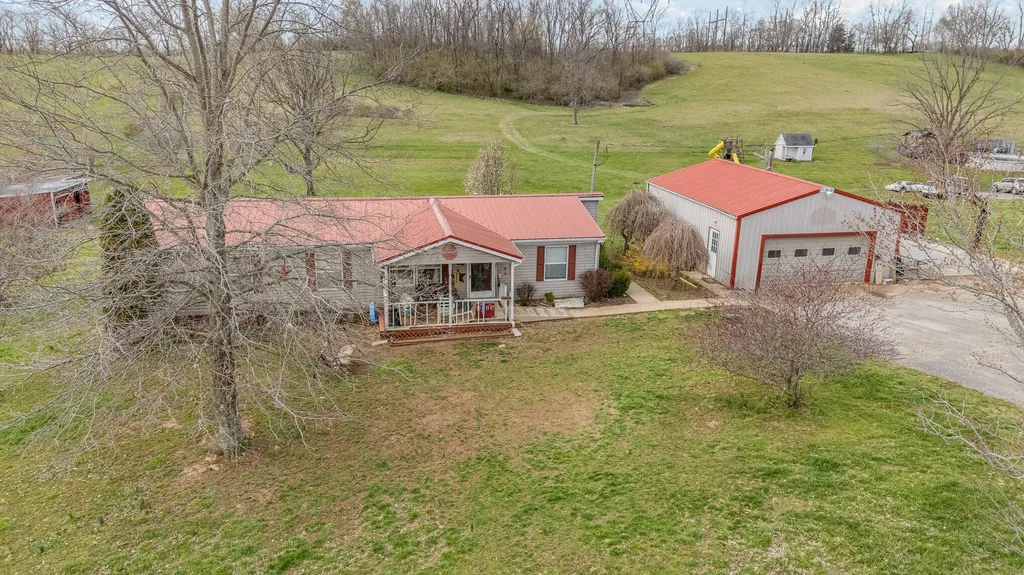 360 N Middletown Road Winchester KY 40391