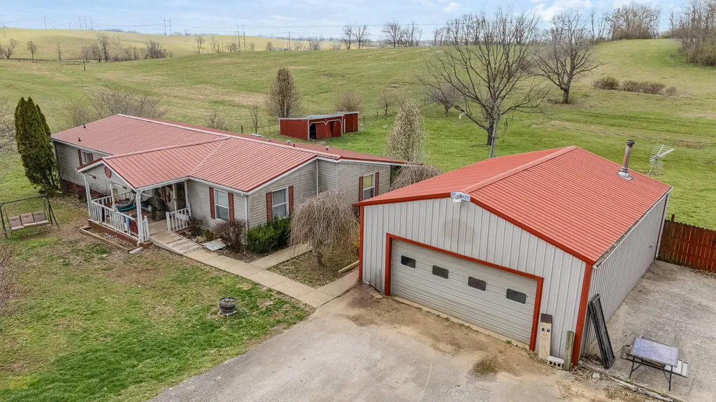 360 N Middletown Road Winchester KY 40391