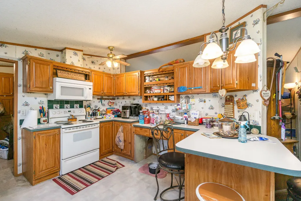 360 N Middletown Road Winchester KY 40391
