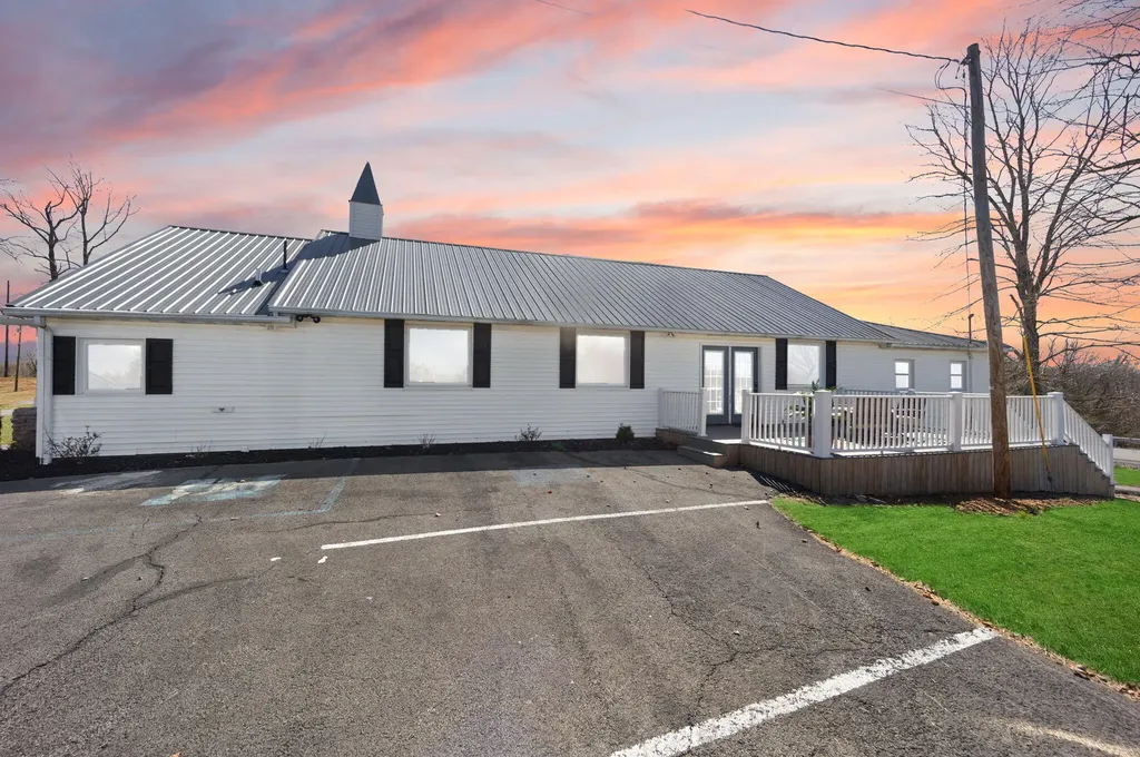65 Wooldridge Road Jamestown KY 42629
