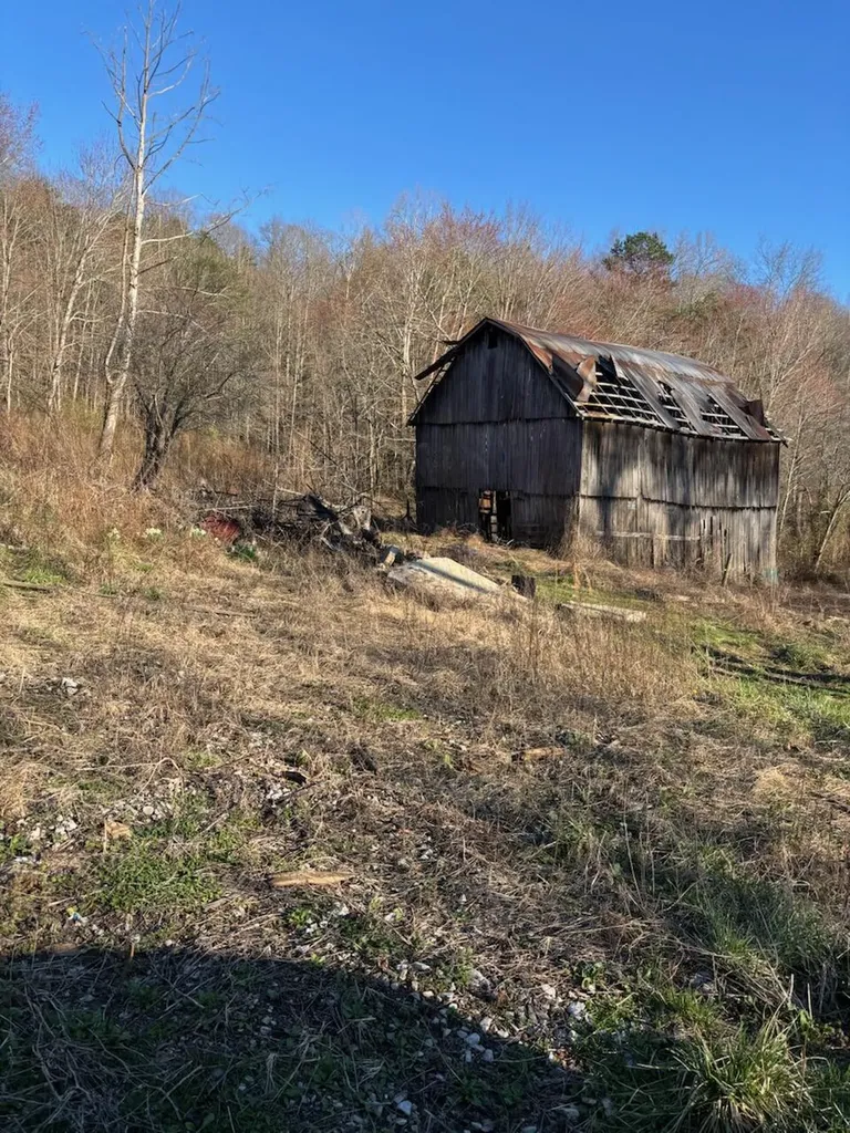 1830 Taylor School Road London KY 40741