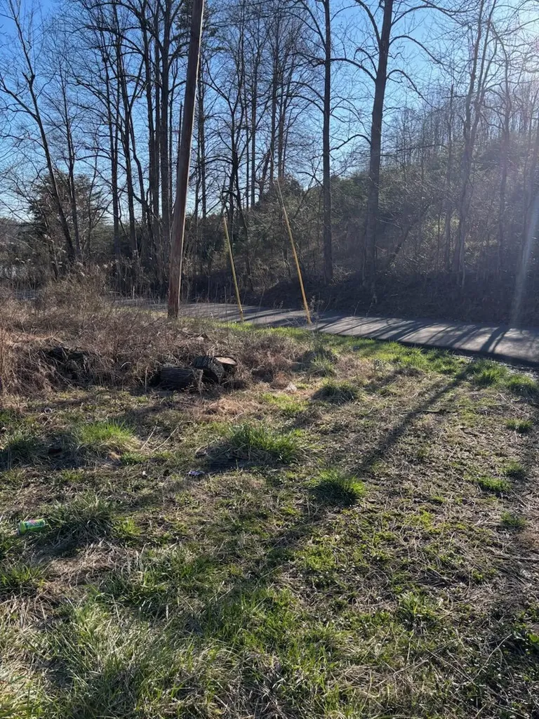 1830 Taylor School Road London KY 40741