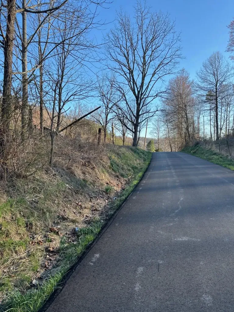 1830 Taylor School Road London KY 40741