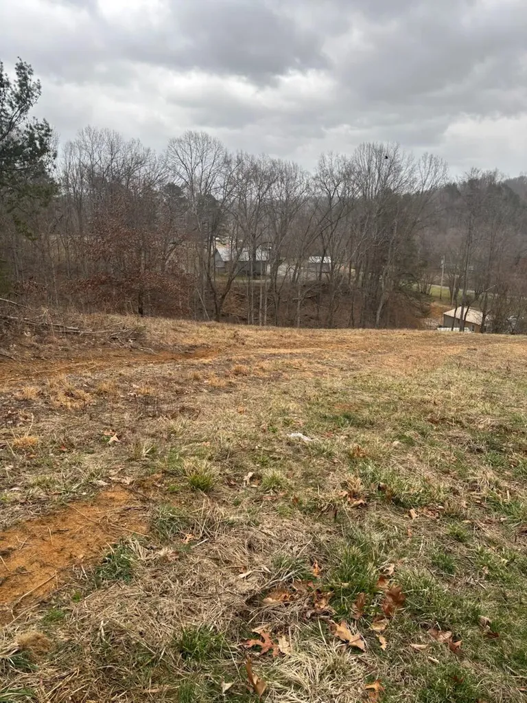9999 Old Way Road London KY 40744