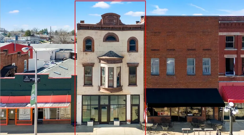 18 N Main Street Winchester KY 40391