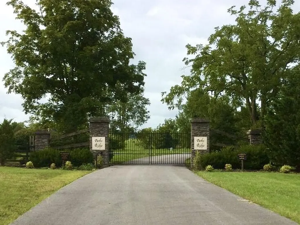 Lot 92 Cascade Circle Russell Springs KY 42642