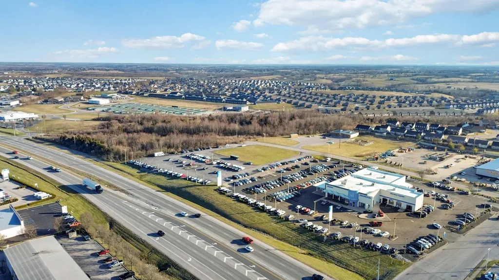 999 Drive Robert R Martin Bypass Richmond KY 40475