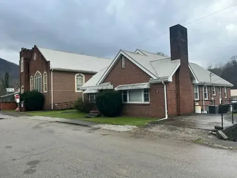 102-104 Frazier Street Cumberland KY 40823