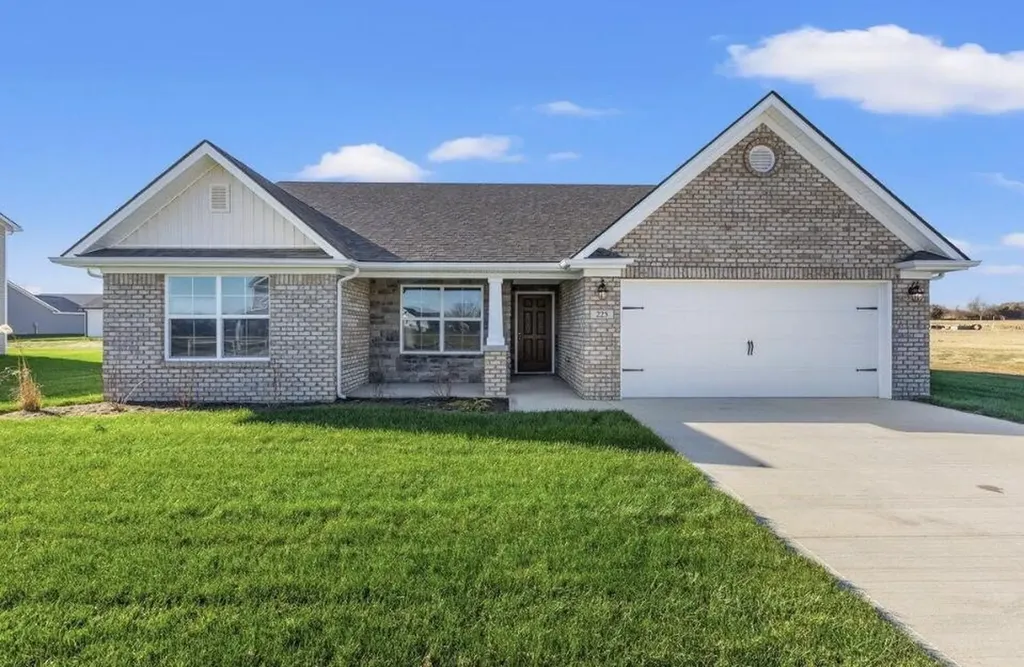 6085 Arbor Wds Way Richmond KY 40475