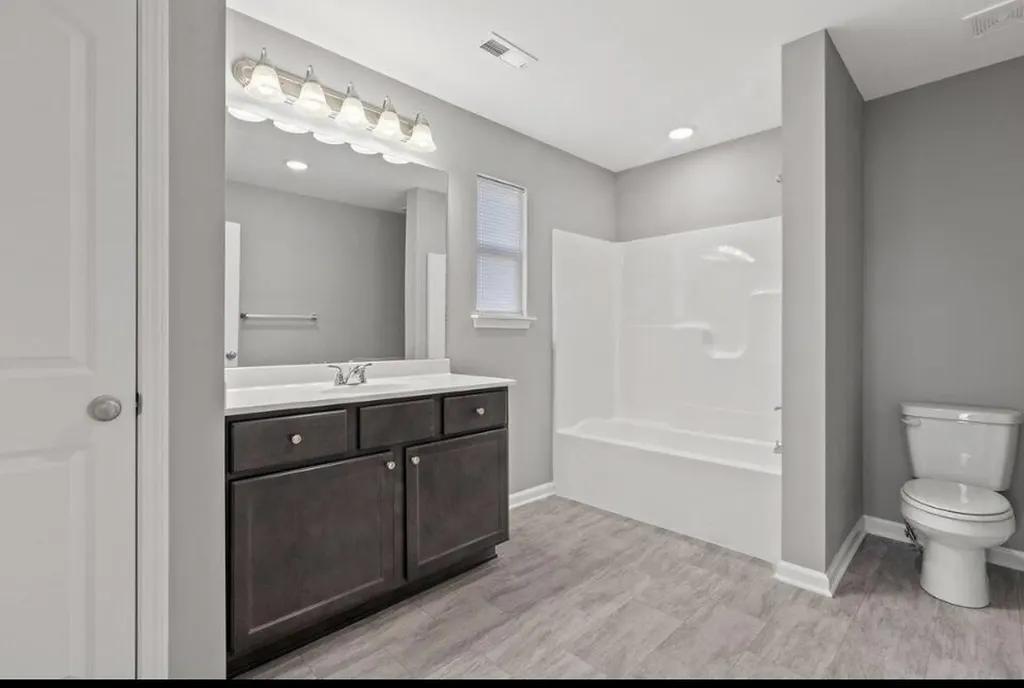 6085 Arbor Wds Way Richmond KY 40475