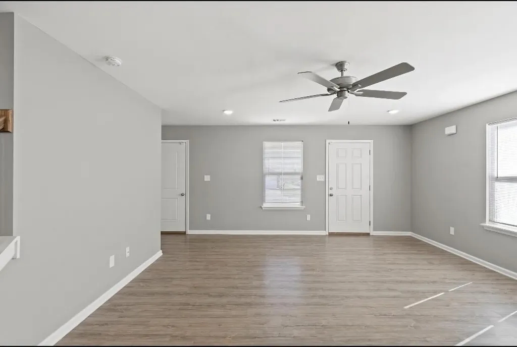 6076 Arbor Wds Way Richmond KY 40475