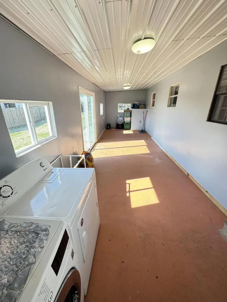 77 Royal Lane Somerset KY 42501